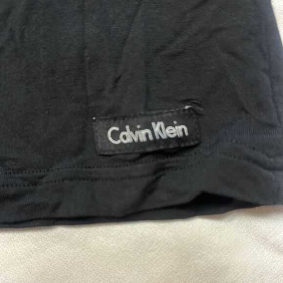 Calvin Klein Black Short Sleeve Tee - Picture 3 of 4